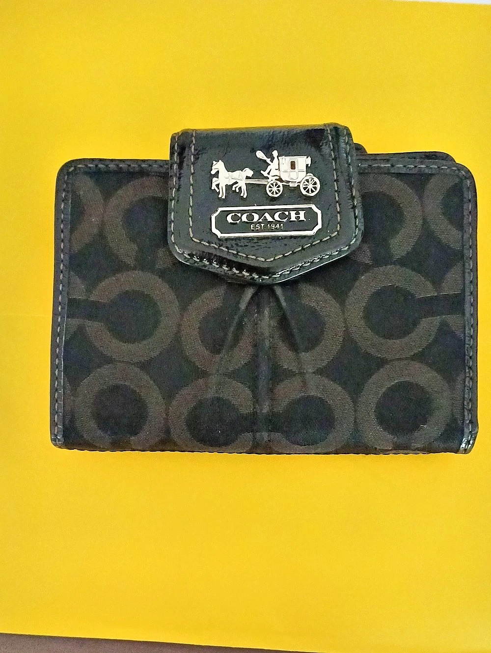 Coach Signature Zip-Around Wallet in Black